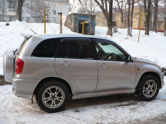 2001 Toyota RAV4