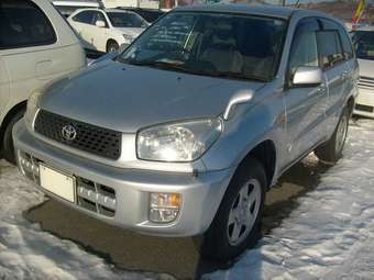 2001 Toyota RAV4 Photos