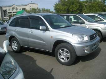 2001 Toyota RAV4 Pictures