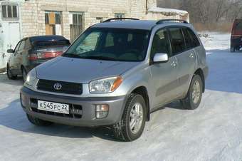 2001 Toyota RAV4 Pictures