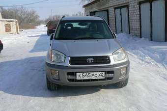 2001 Toyota RAV4 Images