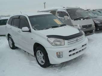 2001 Toyota RAV4 Photos