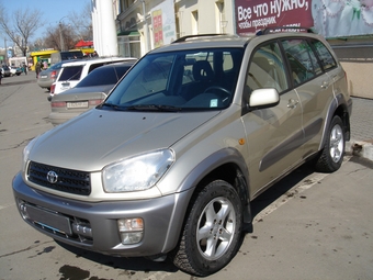 2002 Toyota RAV4