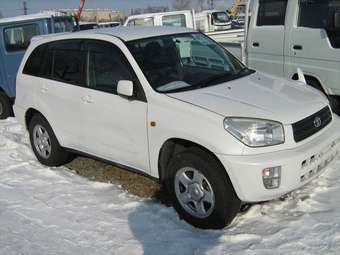 RAV4