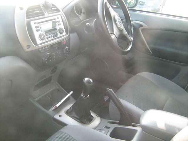2002 Toyota RAV4