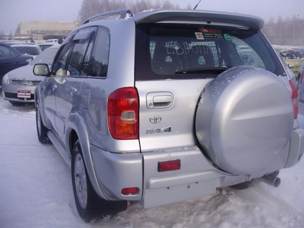 2002 Toyota RAV4