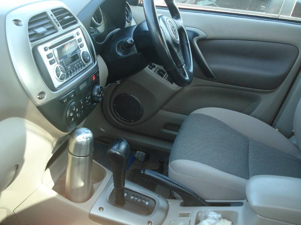 2002 Toyota RAV4