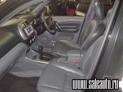 2002 Toyota RAV4 Photos