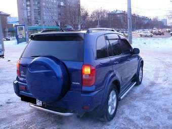 2002 Toyota RAV4 Photos