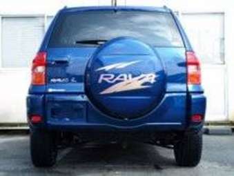 2002 Toyota RAV4 Photos