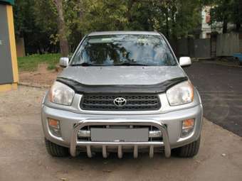 2002 Toyota RAV4 Photos