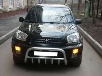 2002 Toyota RAV4 Pics