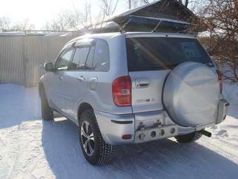 2002 Toyota RAV4 Pictures