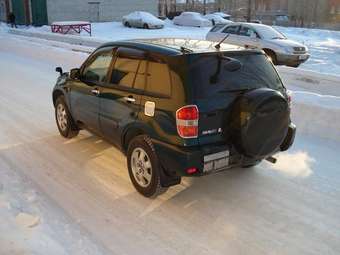 2002 Toyota RAV4 Images