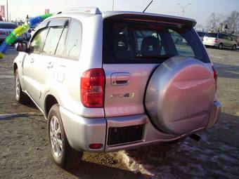 2002 Toyota RAV4 Photos