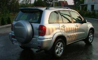 2002 Toyota RAV4 Photos