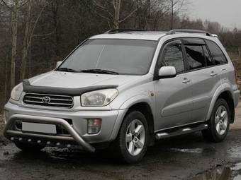 2002 Toyota RAV4 Photos