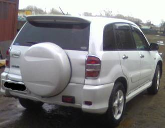 2002 Toyota RAV4 Photos