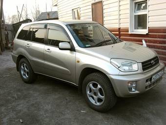 2002 Toyota RAV4 Pictures
