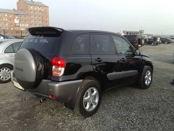 2002 Toyota RAV4 Photos