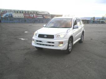 2002 Toyota RAV4 Wallpapers