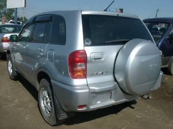 2002 Toyota RAV4 Pictures