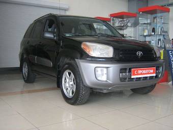 2002 Toyota RAV4 Photos