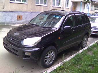2002 Toyota RAV4 Pictures