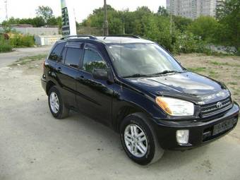 2002 Toyota RAV4 Pictures