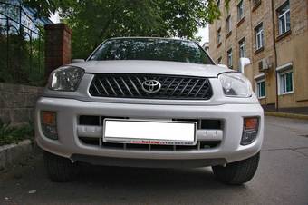 2002 Toyota RAV4 Wallpapers