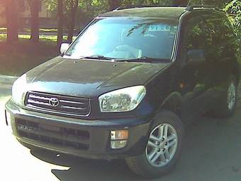 2002 Toyota RAV4 Pics
