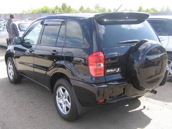 2002 Toyota RAV4 Photos