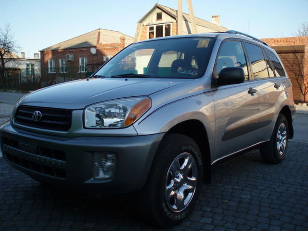 2003 Toyota RAV4
