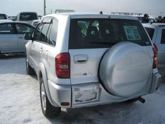 2003 RAV4