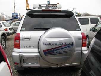 2003 RAV4