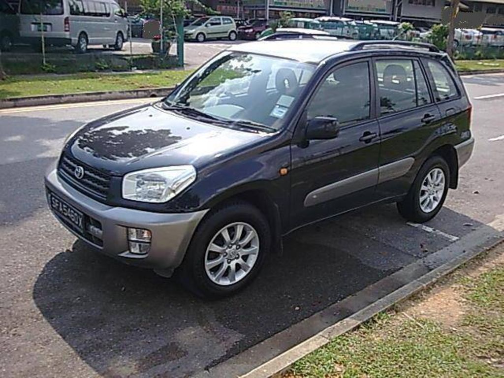 2003 Toyota RAV4