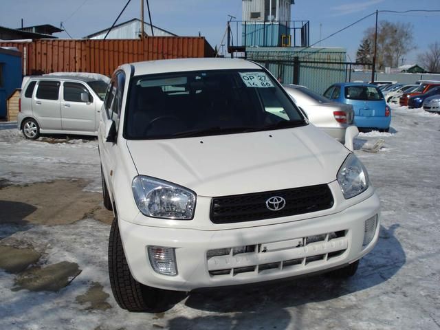 2003 Toyota RAV4