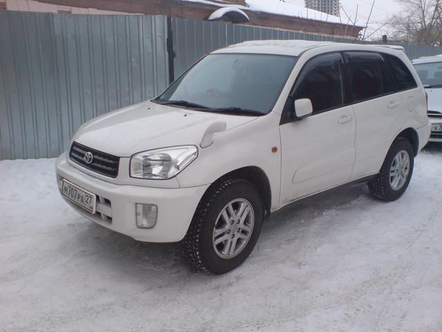 2003 Toyota RAV4