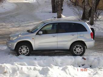 2003 Toyota RAV4