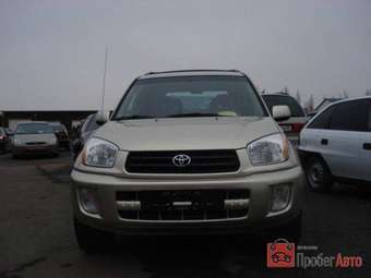 2003 Toyota RAV4 Images