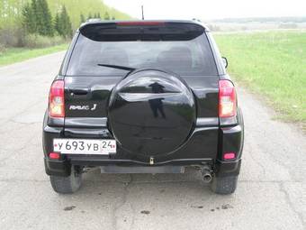 2003 Toyota RAV4 Pictures