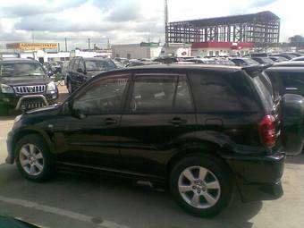 2003 Toyota RAV4 Pictures