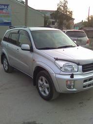 2003 Toyota RAV4 Pictures
