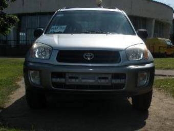 2003 Toyota RAV4 Pictures