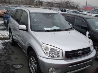 2004 Toyota RAV4