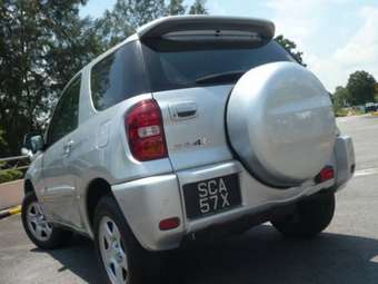 RAV4