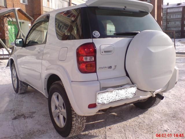 2004 Toyota RAV4