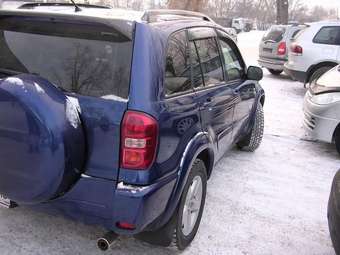 2004 RAV4