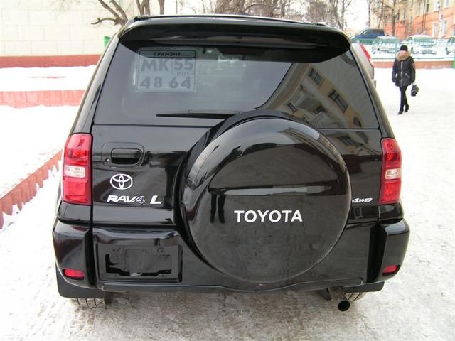 2004 Toyota RAV4