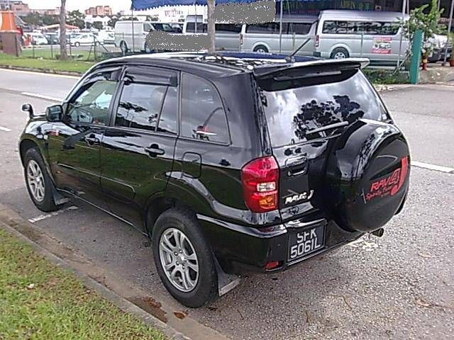 2004 Toyota RAV4